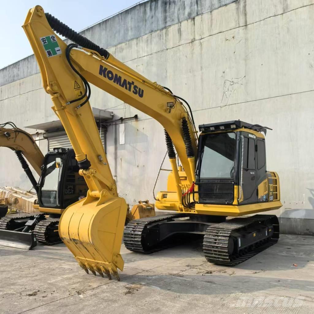 Komatsu PC 130-7 중형굴삭기 7톤-28톤