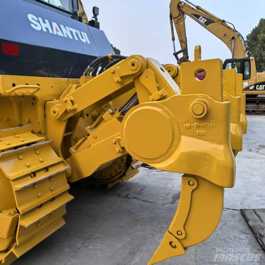Shantui SD22L 크롤러 도저