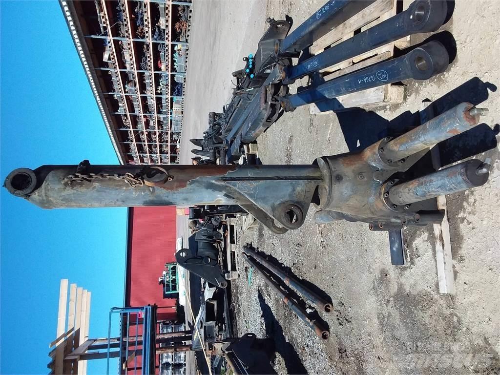 Valmet Crf7 포워더 크레인