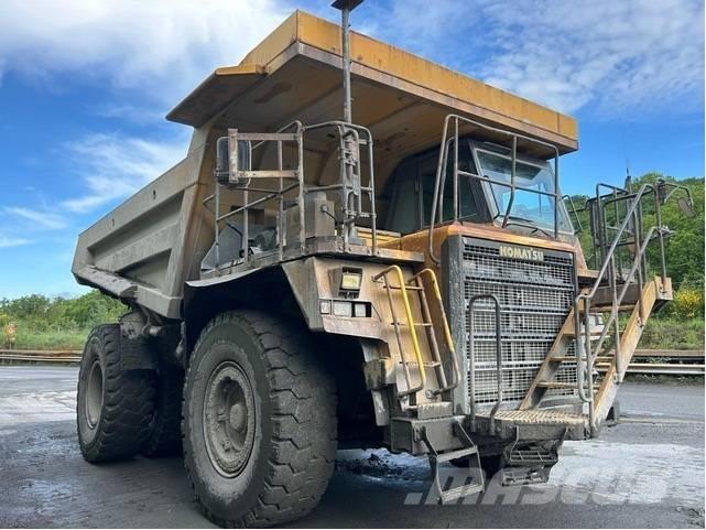 Komatsu HD605-7 초대형 덤프 트럭