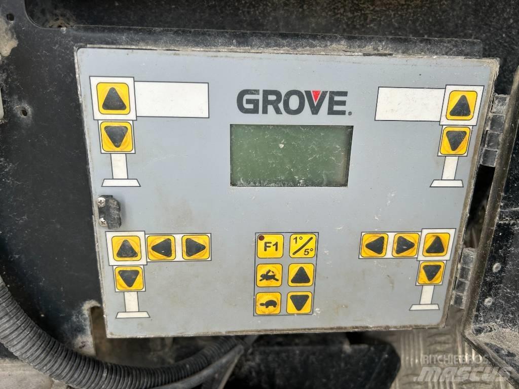Grove GMK 5130-2 A/T 크레인