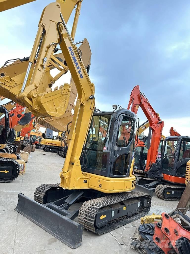 Komatsu PC55MR 소형 굴삭기 7톤 미만