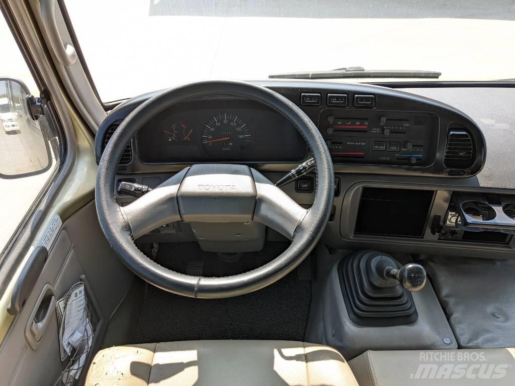 Toyota Coaster Bus 미니 버스