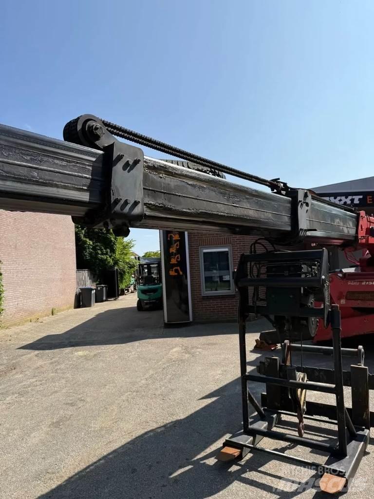 Manitou MRT 2150 텔러 핸들러
