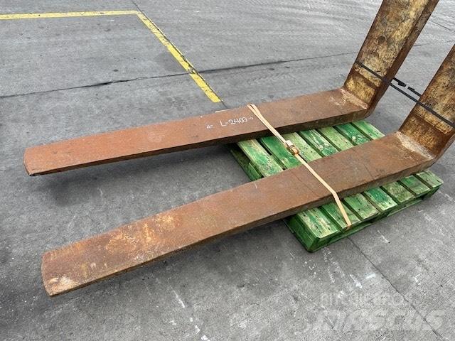 CAT 25-30 ton /988 지게차