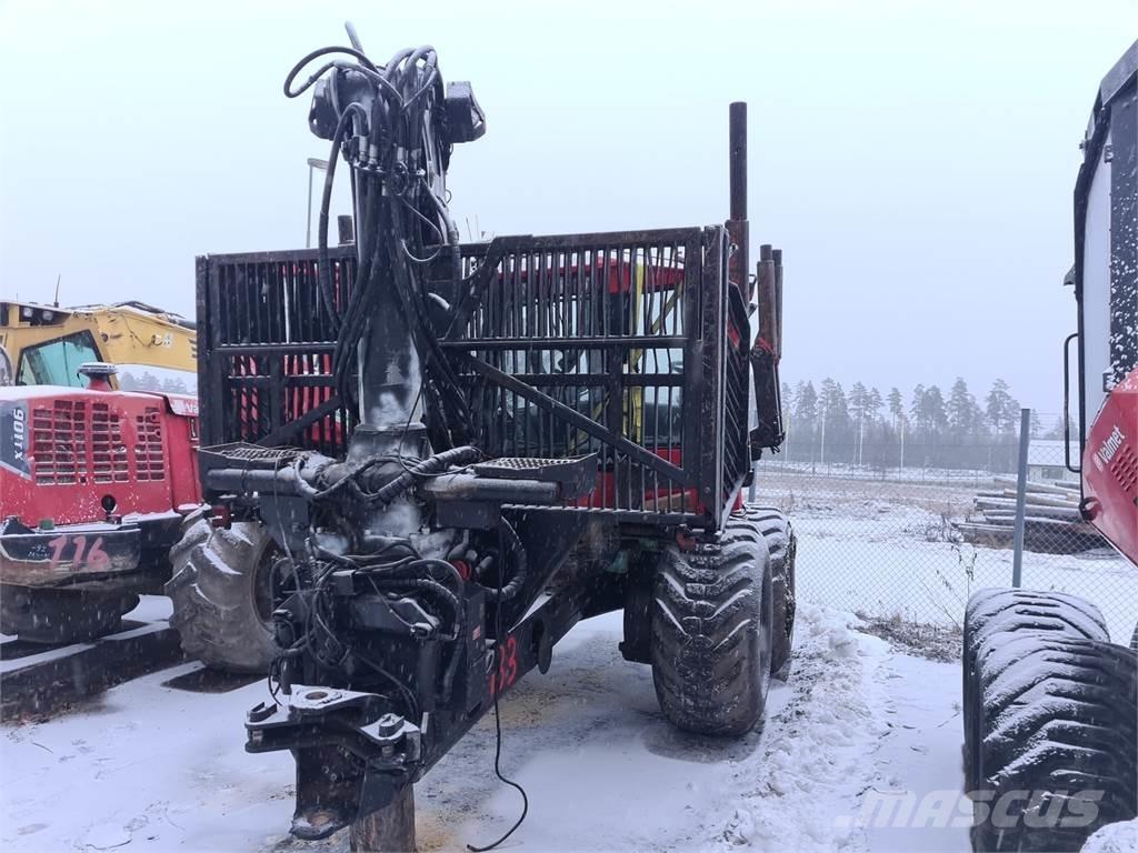 Valmet 890.3 원목 포워더