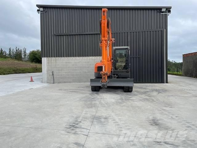 Doosan DX85-3 중형굴삭기 7톤-28톤