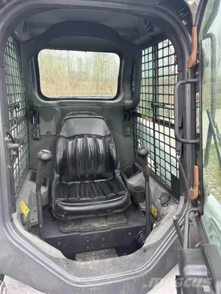 Bobcat S 450  스키드로더