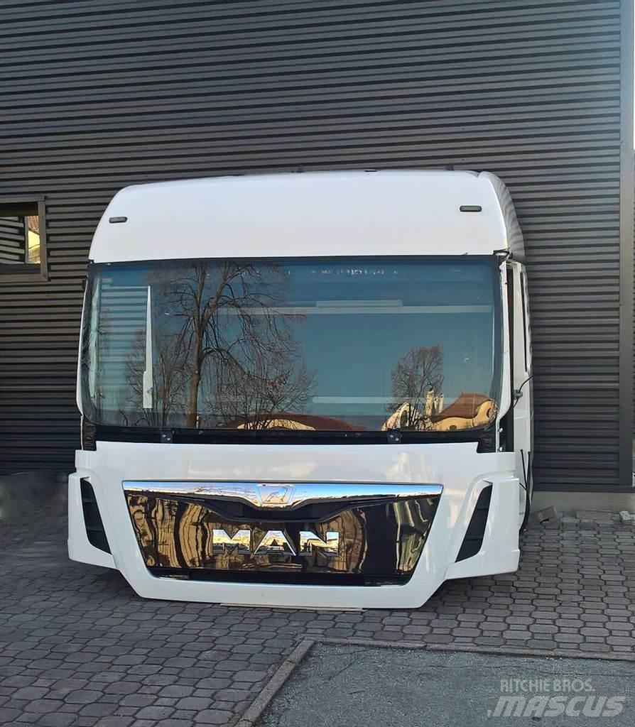 MAN TGX XLX EURO 6 캐빈 및 인테리어