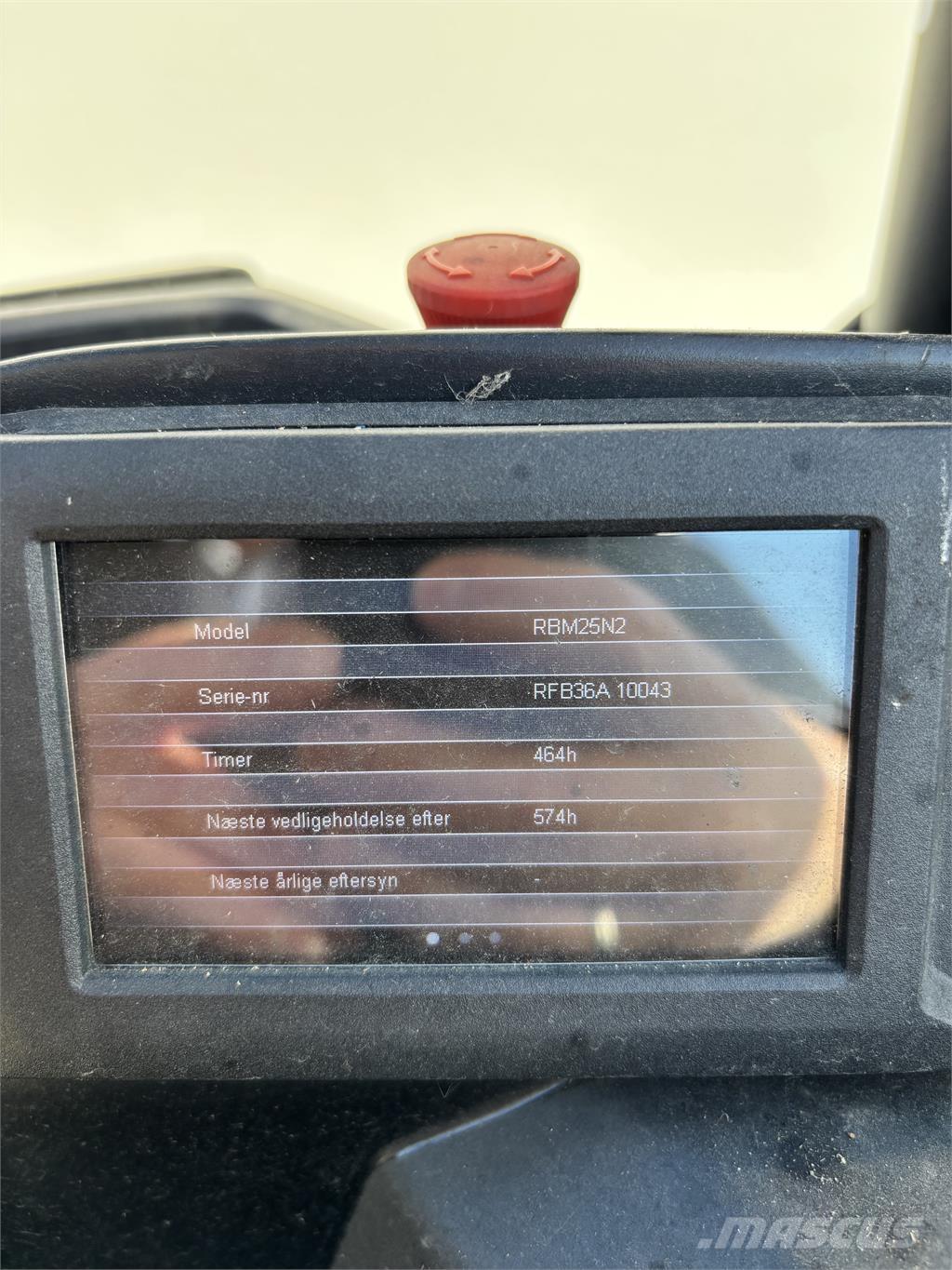 Mitsubishi RBM25N2 4방향 리치트럭