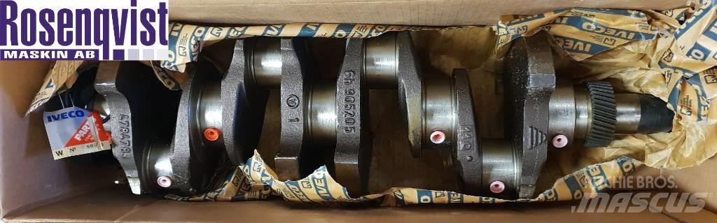 Fiat 680 Crankshaft 엔진