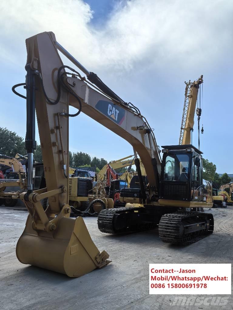 CAT 320D2 대형 굴삭기 29톤 이상