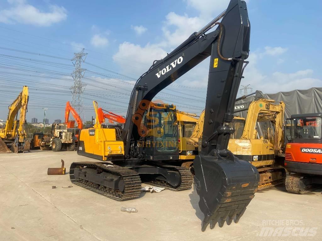 Volvo EC 140 대형 굴삭기 29톤 이상