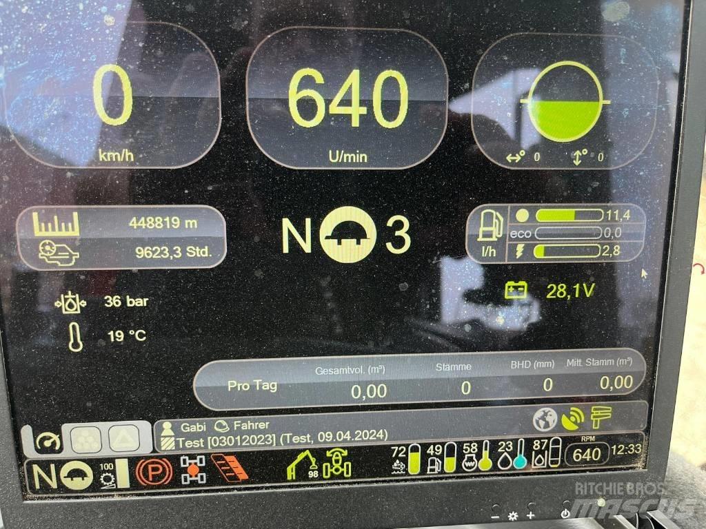 Komatsu 931 원목 하베스터