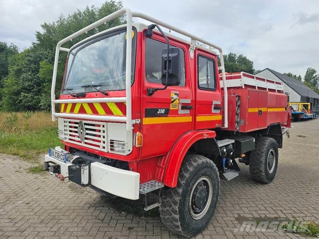 Renault M210 소방차