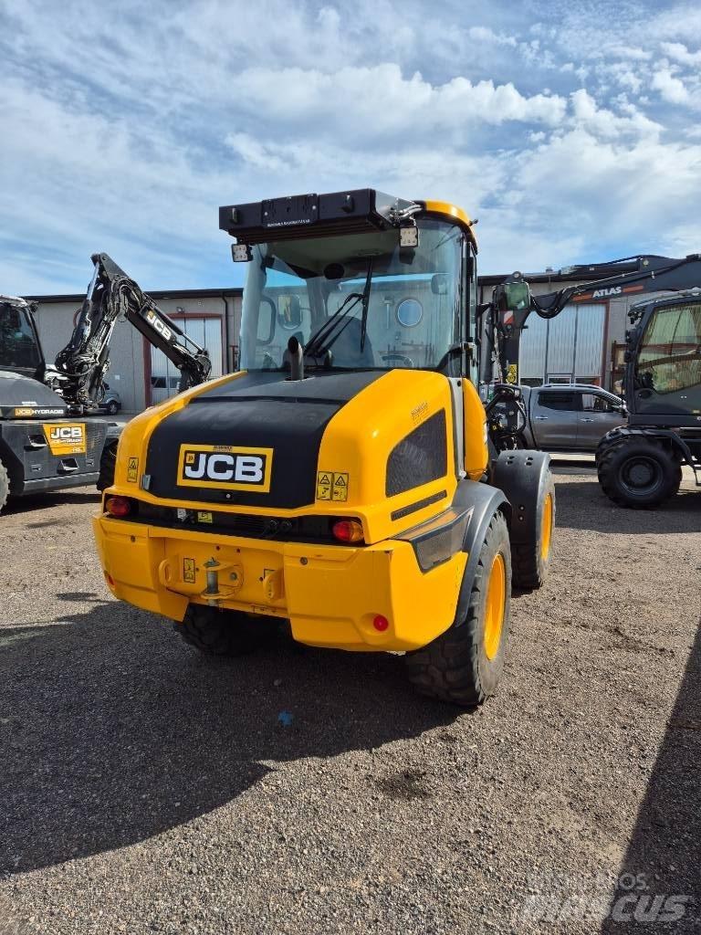 JCB 409  휠로우더
