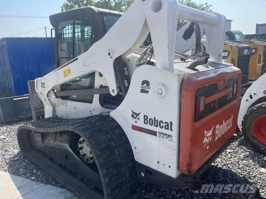 Bobcat T 770  스키드로더