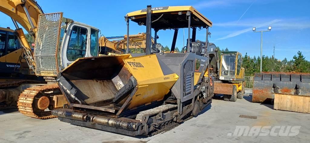 Volvo P 7820 D ABG 아스팔트 포장장비