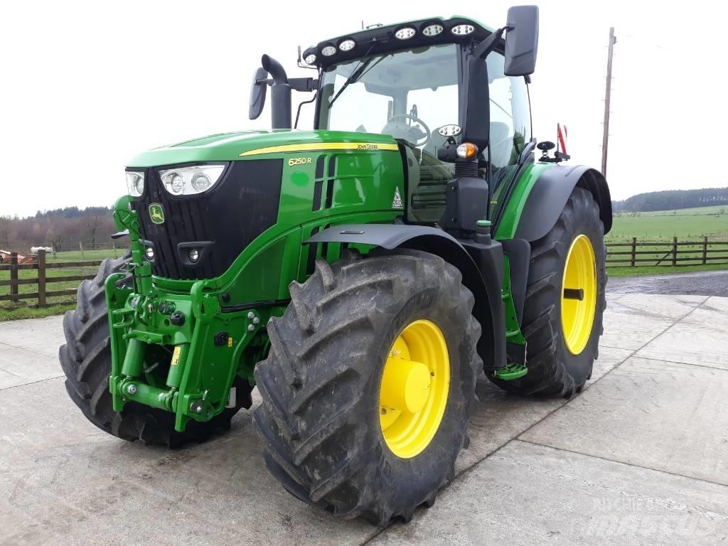 John Deere 6250 R 트랙터
