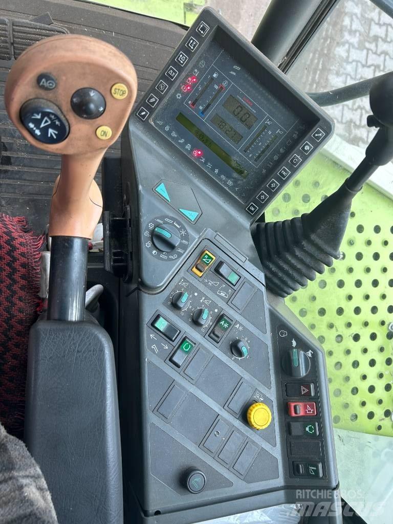 CLAAS Lexion 460 콤바인 수확기