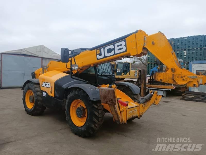 JCB 535-140 텔러 핸들러