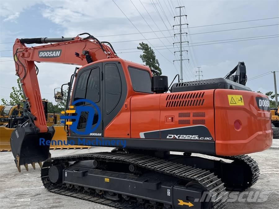 Doosan DX 225 LC-9C 대형 굴삭기 29톤 이상