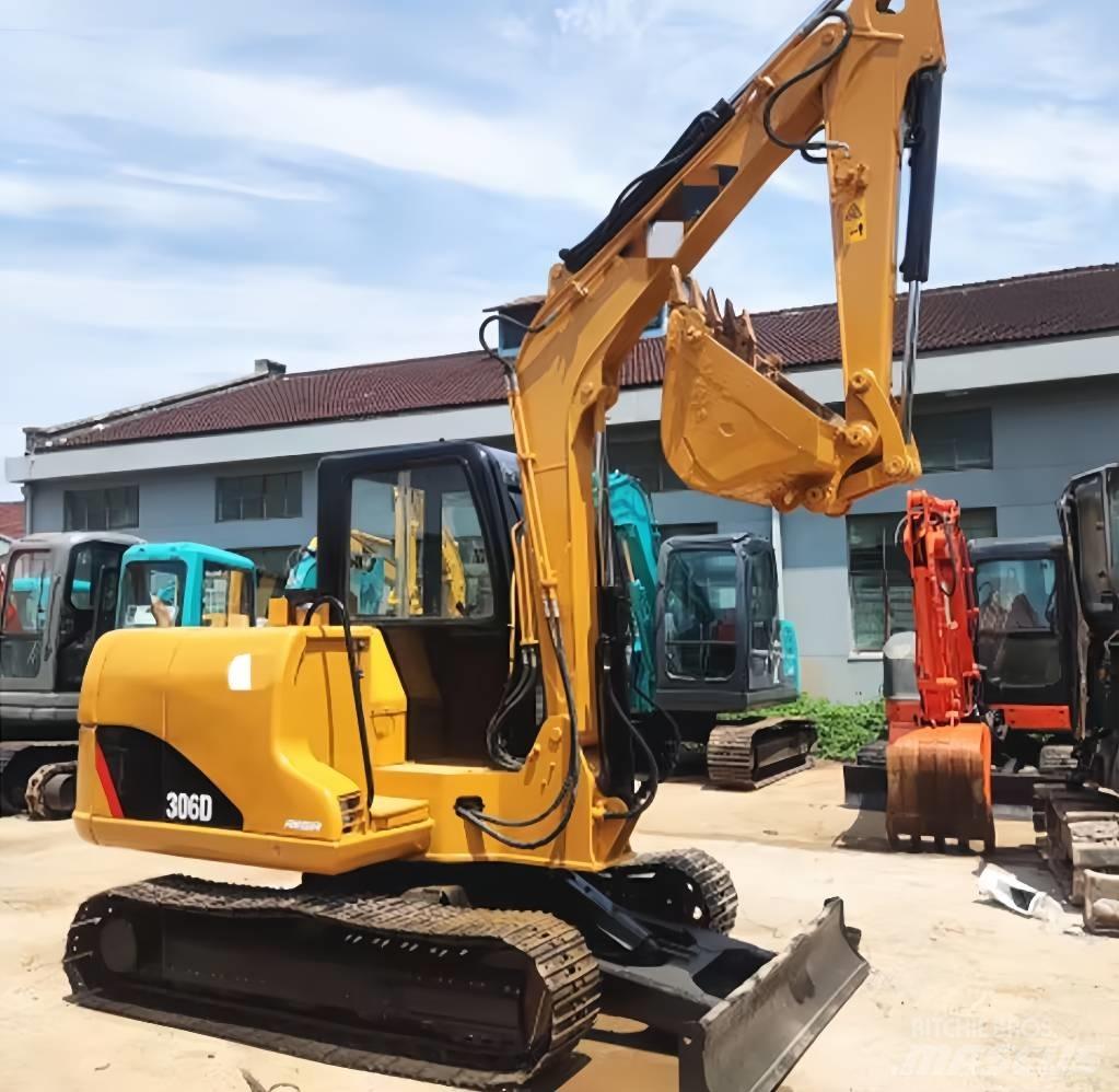 CAT 306 D 소형 굴삭기 7톤 미만