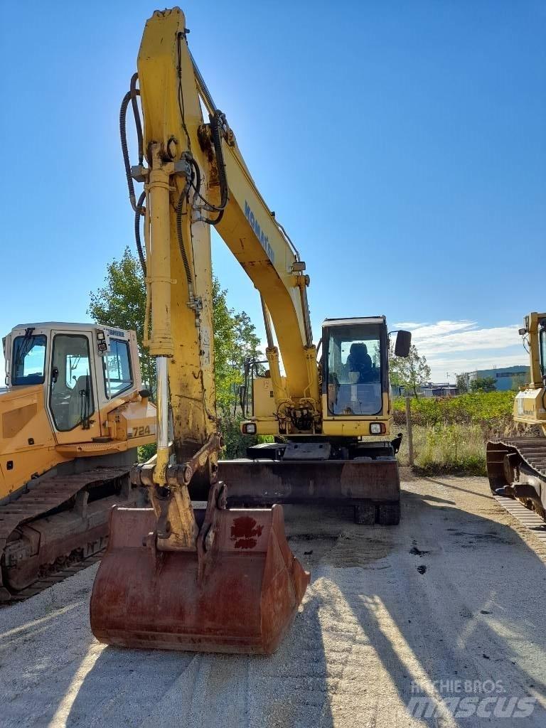 Komatsu PW200-7  휠 굴삭기