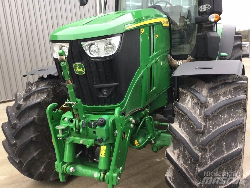 John Deere 6R250 트랙터