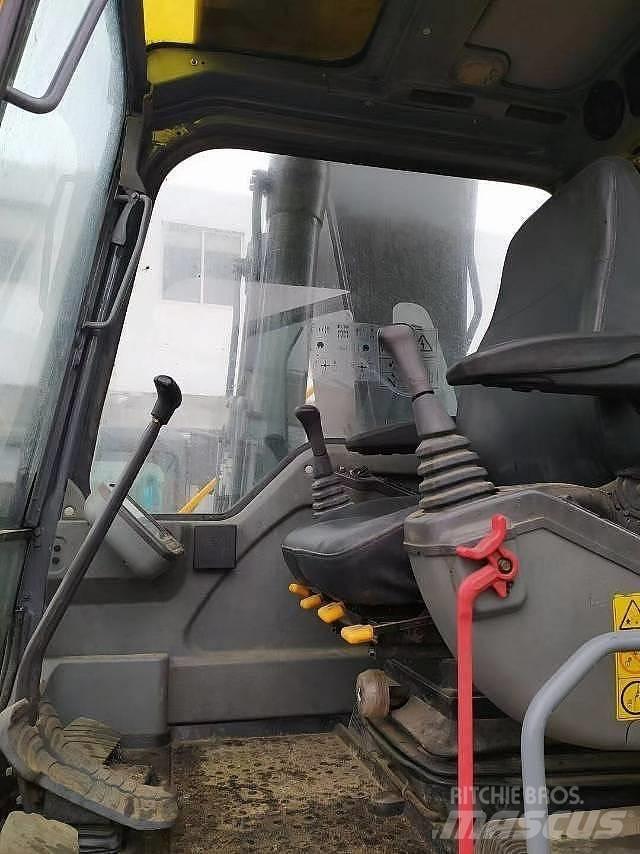 Volvo EC 210 중형굴삭기 7톤-28톤