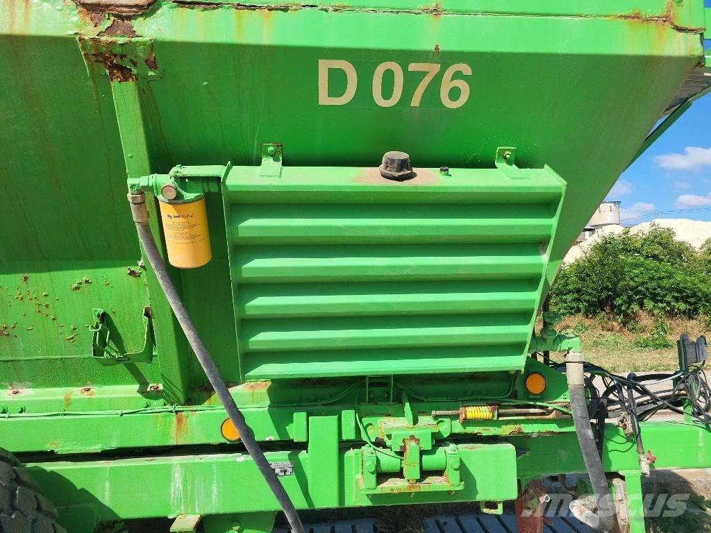  Güstrower D 076 미네랄 살포기