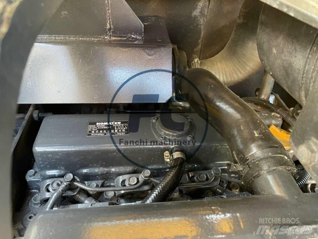 Komatsu PC 56 소형 굴삭기 7톤 미만