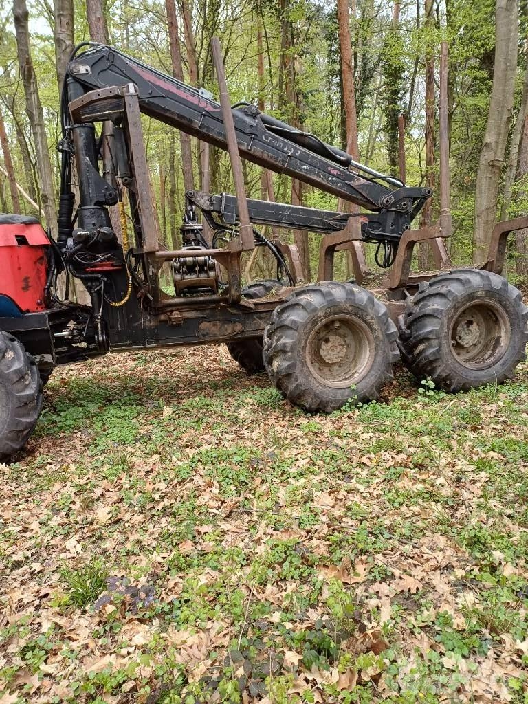 Valmet 840.2 원목 포워더