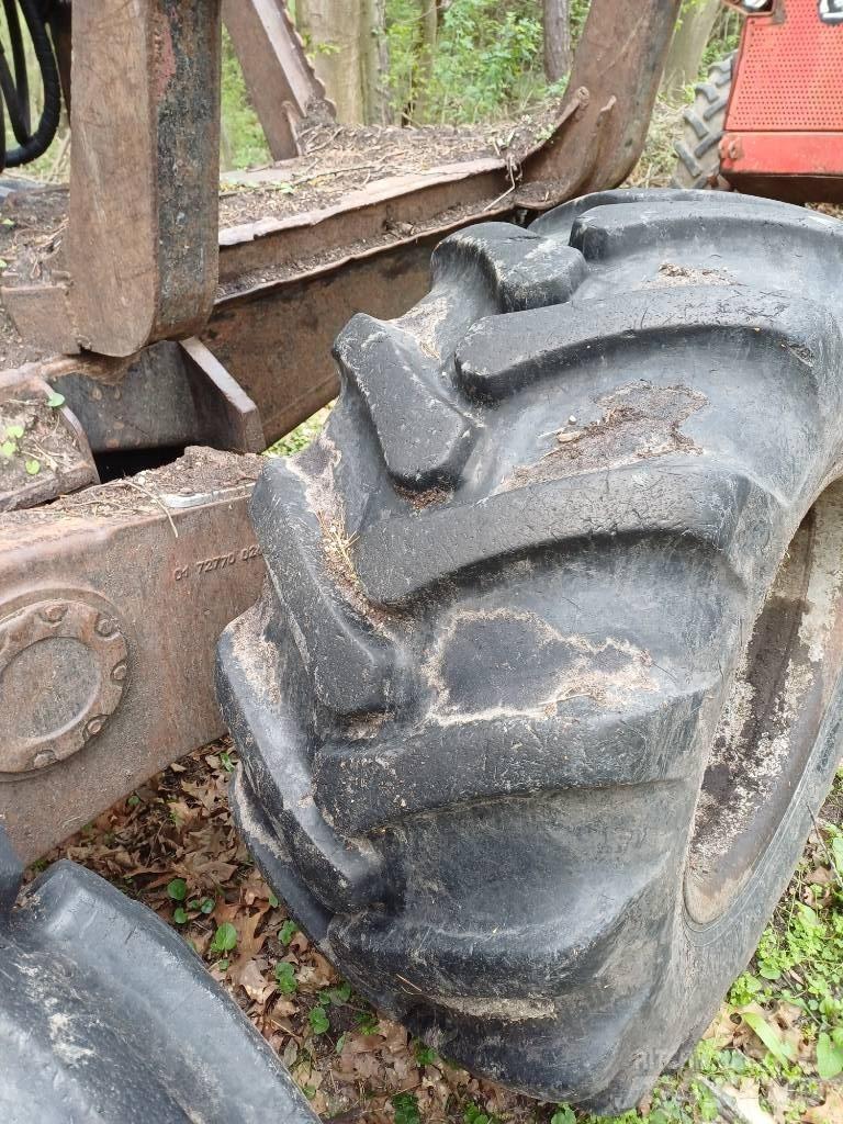 Valmet 840.2 원목 포워더