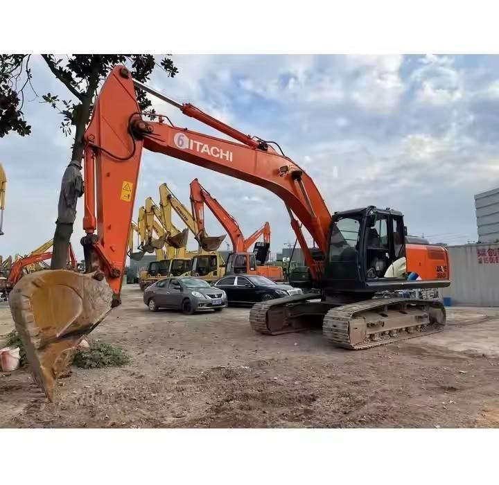 Hitachi ZX 250 대형 굴삭기 29톤 이상