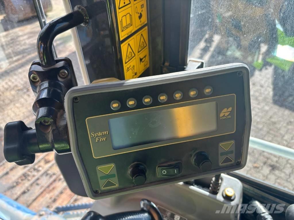 Komatsu D61PX-24 크롤러 도저