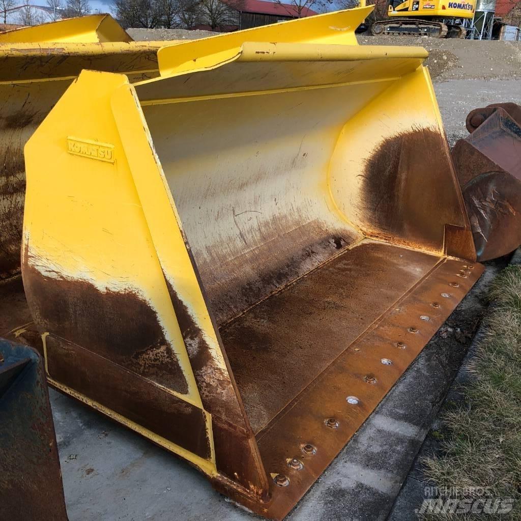 Komatsu WA470-8  휠로우더