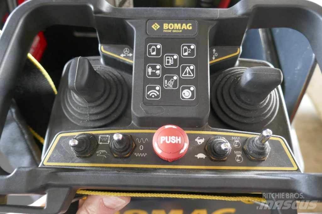 Bomag BMP 8500 조경용 그린롤러