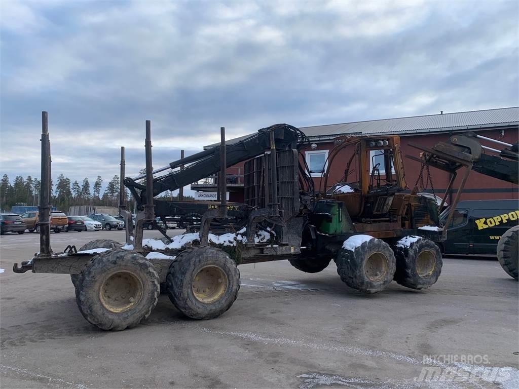 John Deere 1010E 원목 포워더
