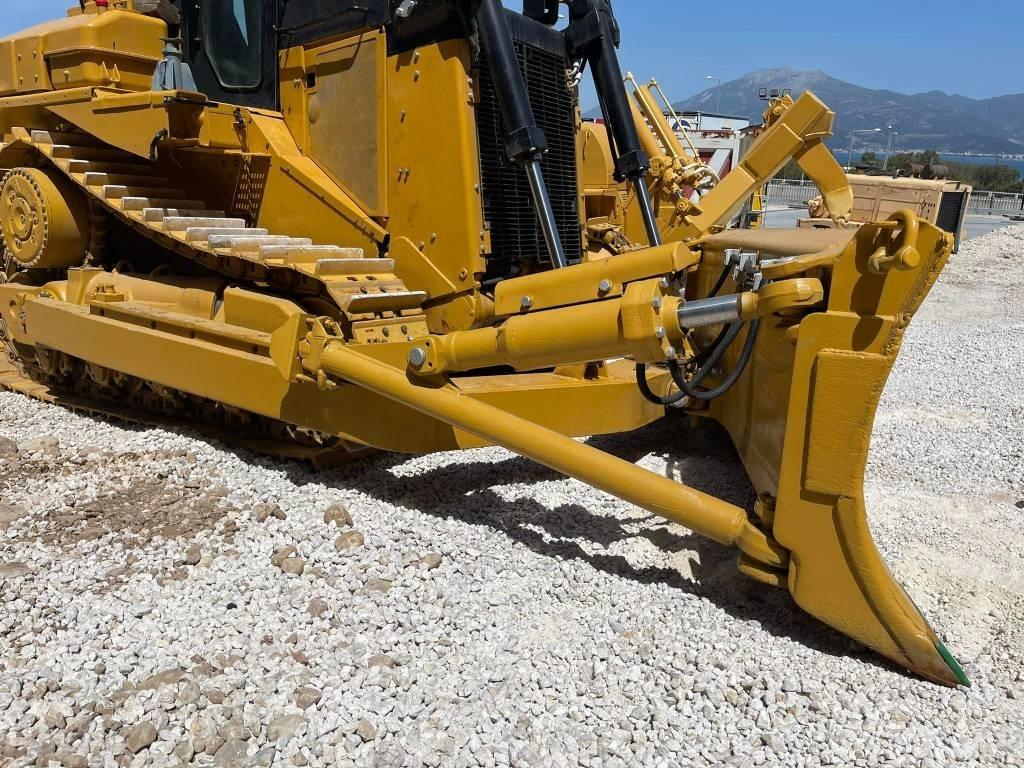 CAT D9N 크롤러 도저