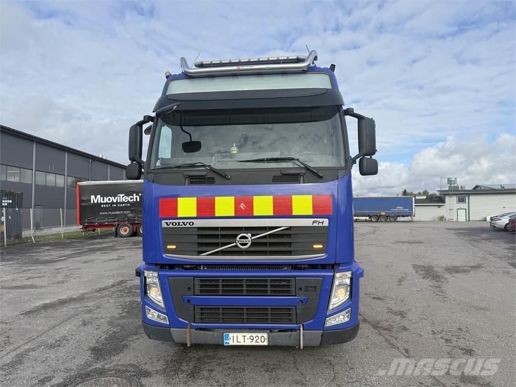 Volvo FH 540 8X4 훅 리프트 트럭