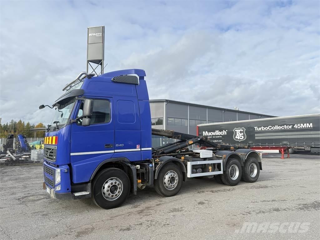 Volvo FH 540 8X4 훅 리프트 트럭