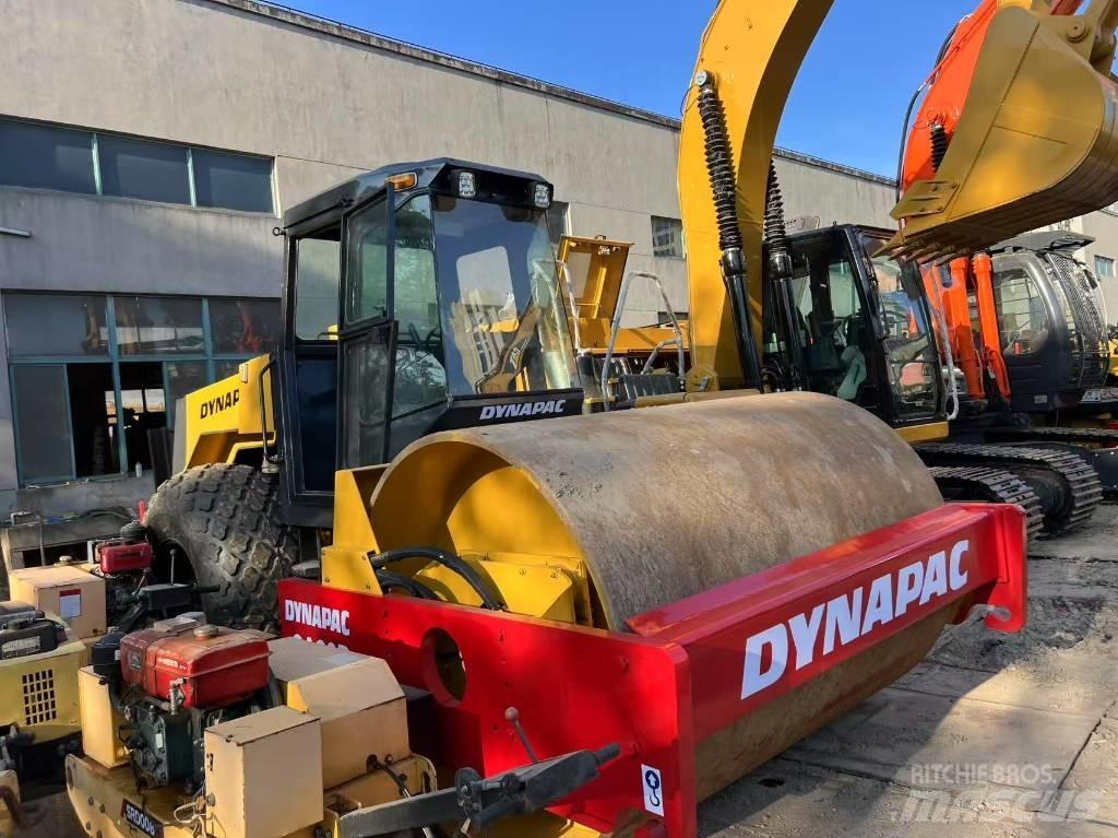 Dynapac CA 30 D 싱글 드럼 롤러