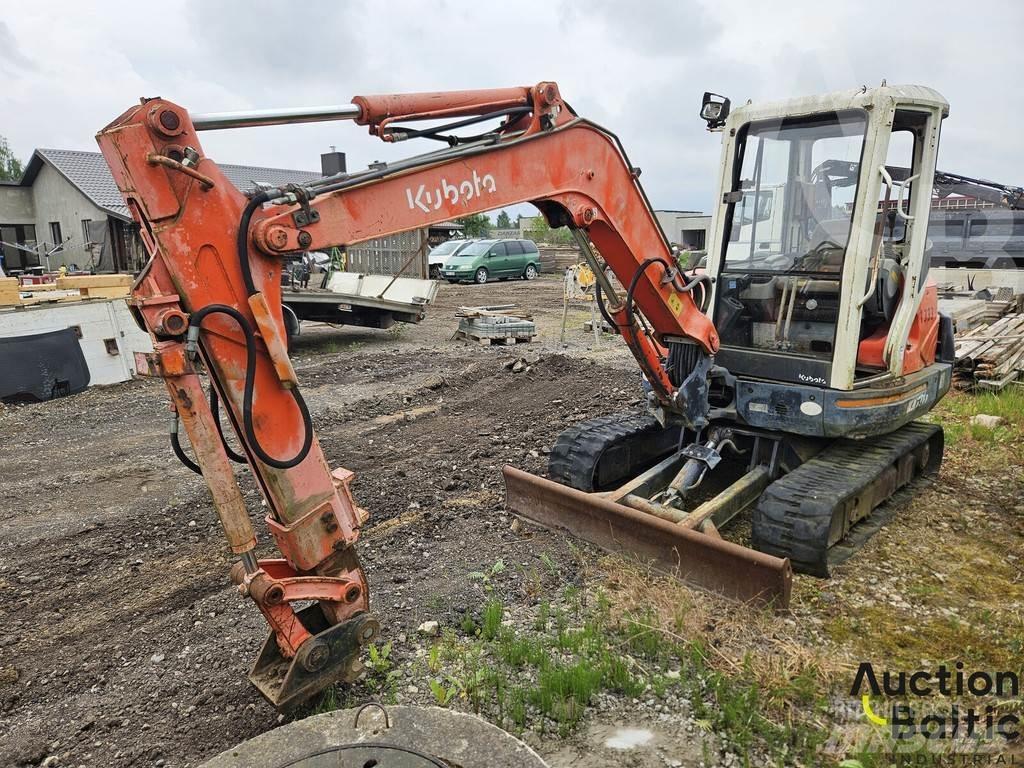 Kubota KX 121-3 소형 굴삭기 7톤 미만