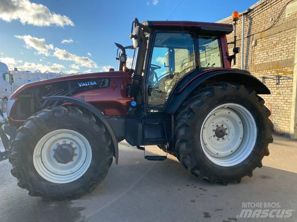 Valtra T 193 HT 트랙터