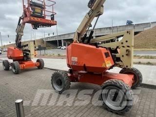 JLG 340 AJ 관절형 전동이동 리프트