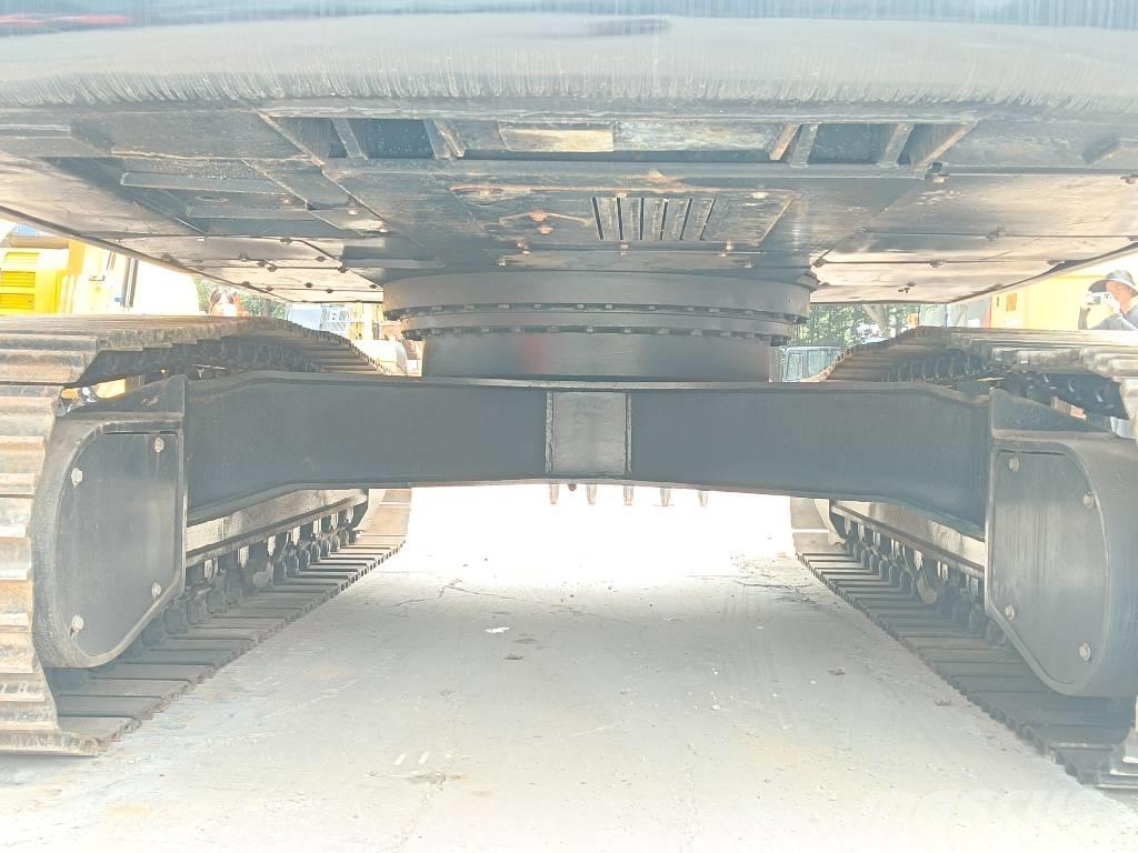 Hyundai R220LC-9S 대형 굴삭기 29톤 이상