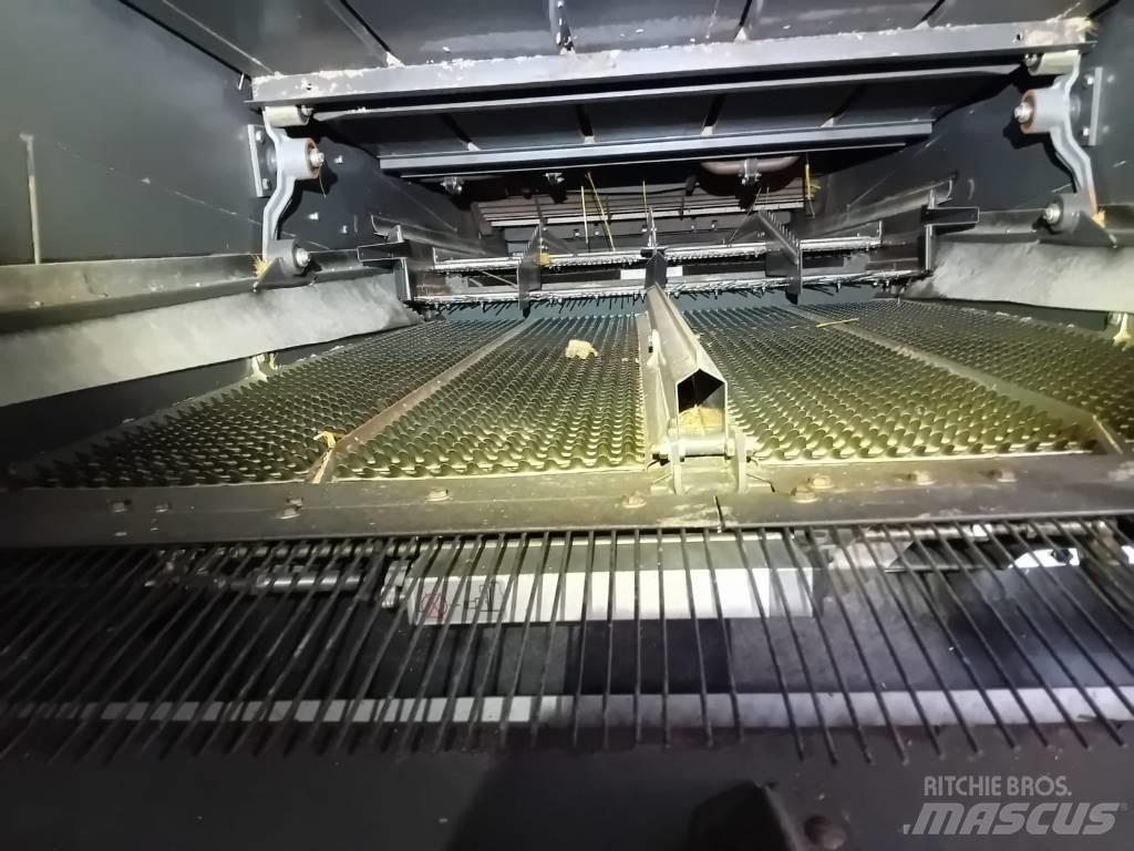 CLAAS Lexion 530 콤바인 수확기