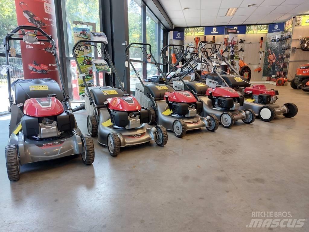 Honda Duw maaier 밀면서 전진하는 잔디깎기
