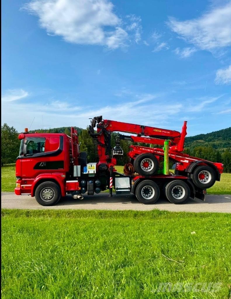 Scania R580 V8 6x4 목재 트럭